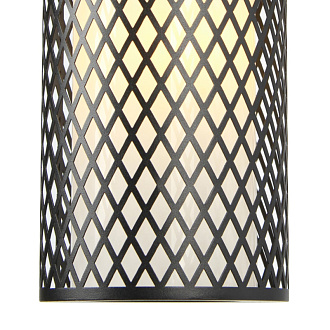 Уличный светильник Favourite Barrel 3020-1W, D180*W120*H290, каркас чёрного цвета, внутренний плафон из белого матового стекла, IP44