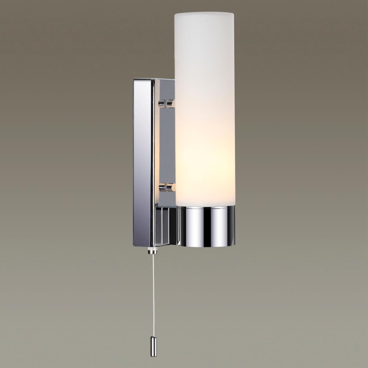 Светильник влагозащищенный Odeon Light 2660/1W хром/белый, с выкл ip44 E27 60W 220V Tingi