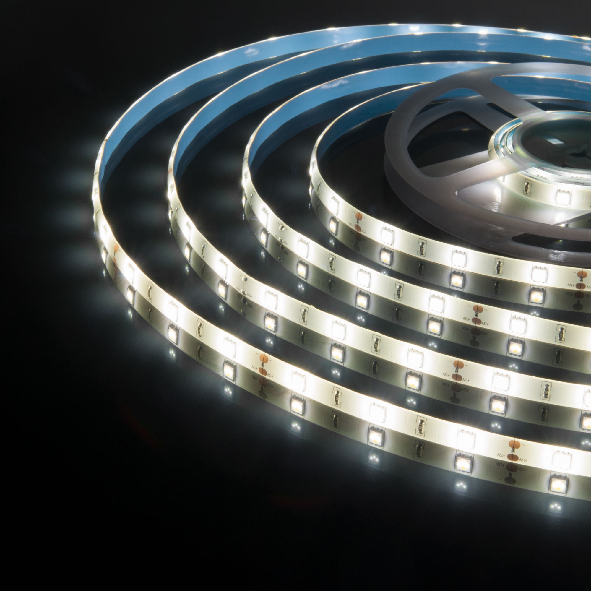 Светодиодная лента Лента светодиодная 12V 7,2W 30Led 5050 IP65 дневной белый, 5м Elektrostandard