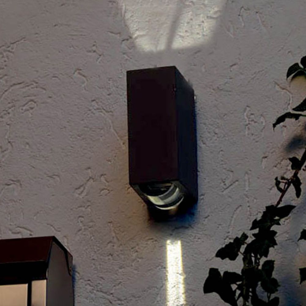 Настенный фонарь Elstead Lighting, Арт. AGNER-2W