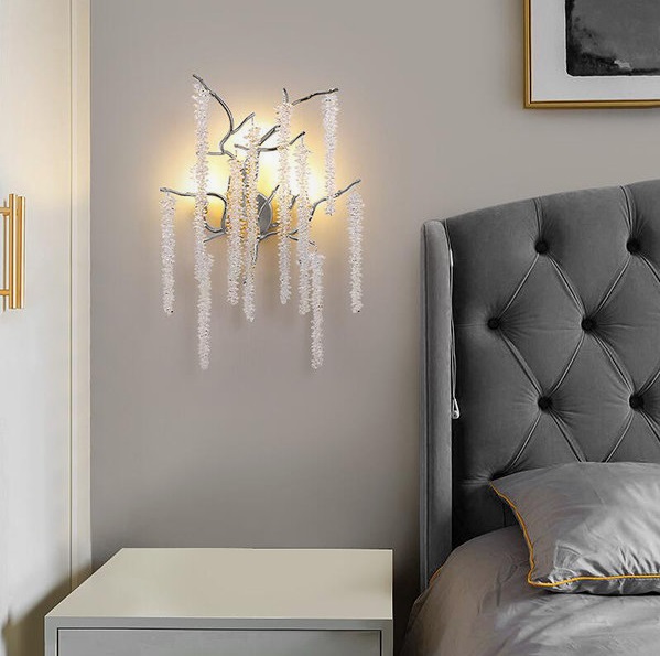 Светильник настенный DZN-5593 СЕРЕБРО / ПРОЗРАЧНЫЙ  3/G9/40W FLOWING 24-12