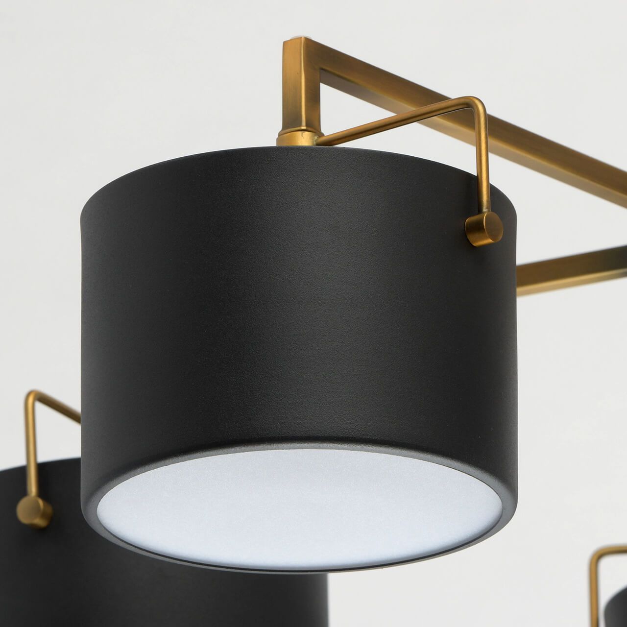 Люстра 62*32 см, 5*E14 античная бронза MW-Light Сайрус 721010205