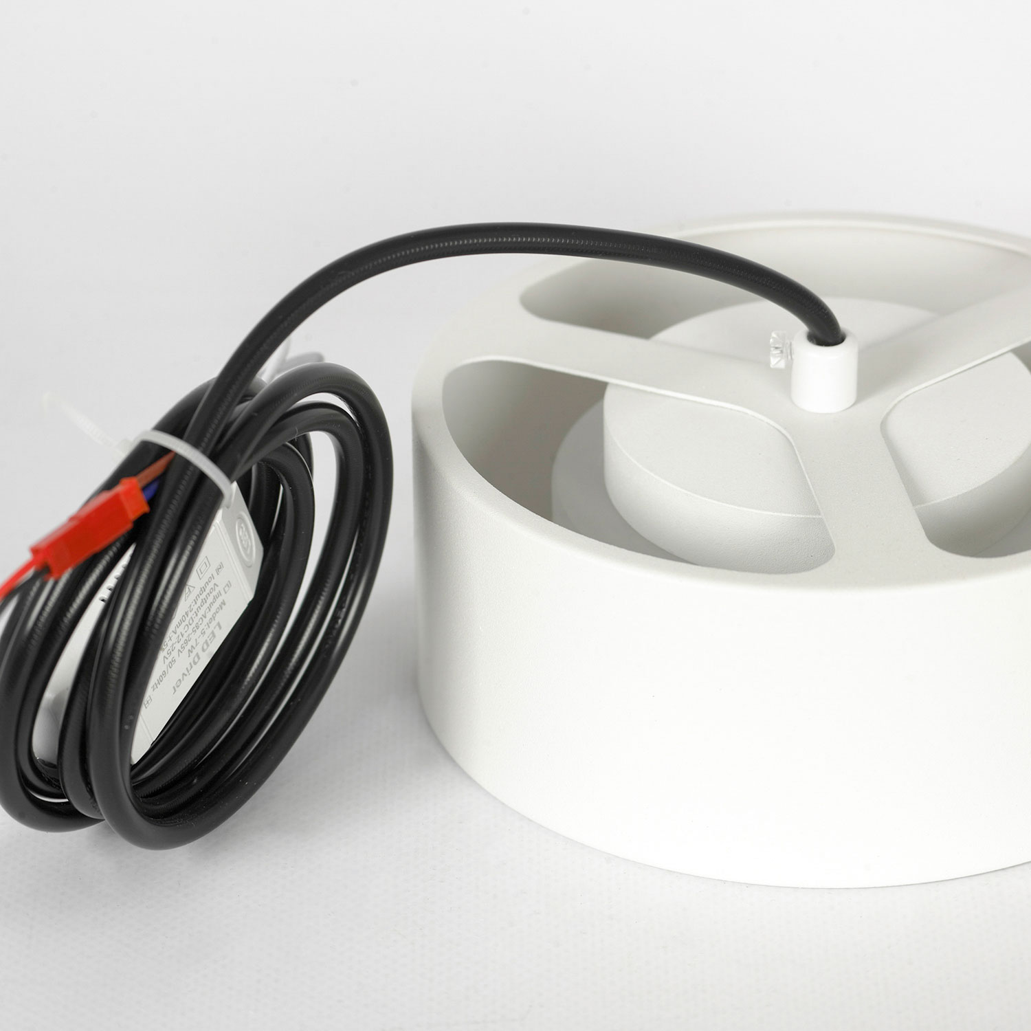 Подвесной светильник 15*22 см, 1*led*7W 3000K Lussole Lewisville LSP-7102 белый