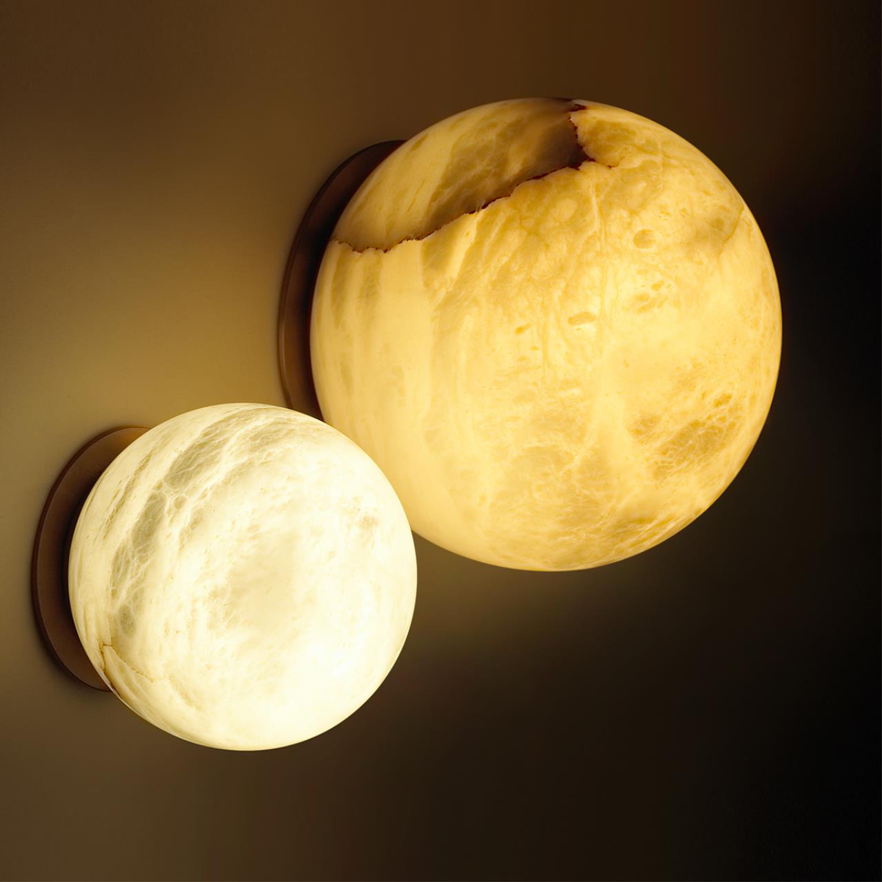 Бра 9,7*10 см, 1 LED*8W, 3000 К, Odeon Light Marbella, латунь 6684/5CL