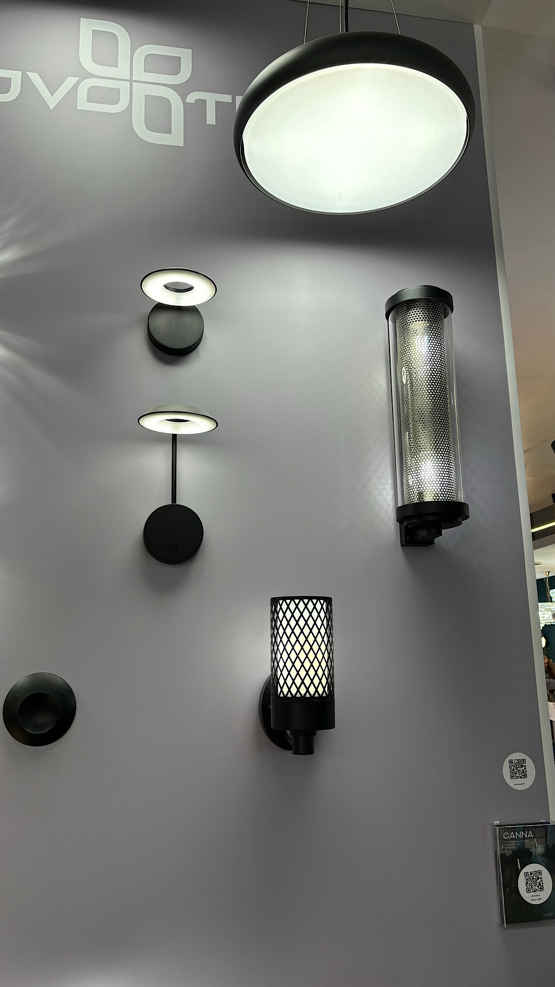 Светильник ландшафтный светодиодный подвесной, длина провода 1,5м 38*150 см, 1*LED*32W 4000K Novotech Virtuo 359290