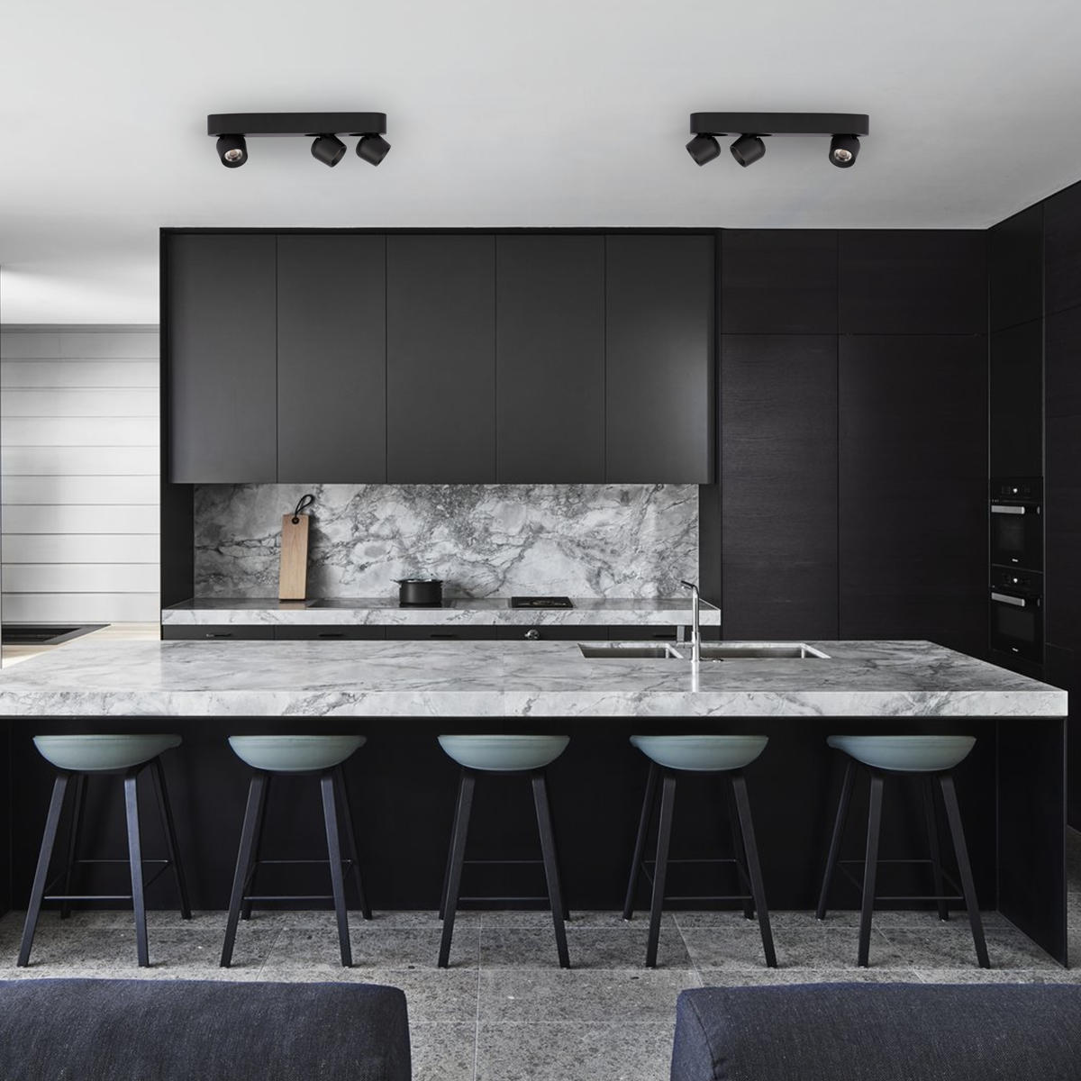 Накладной светильник 25*7,5*7 см, 2*LED*7W 4000K LOFT IT Quiet 10320/2 Black черный