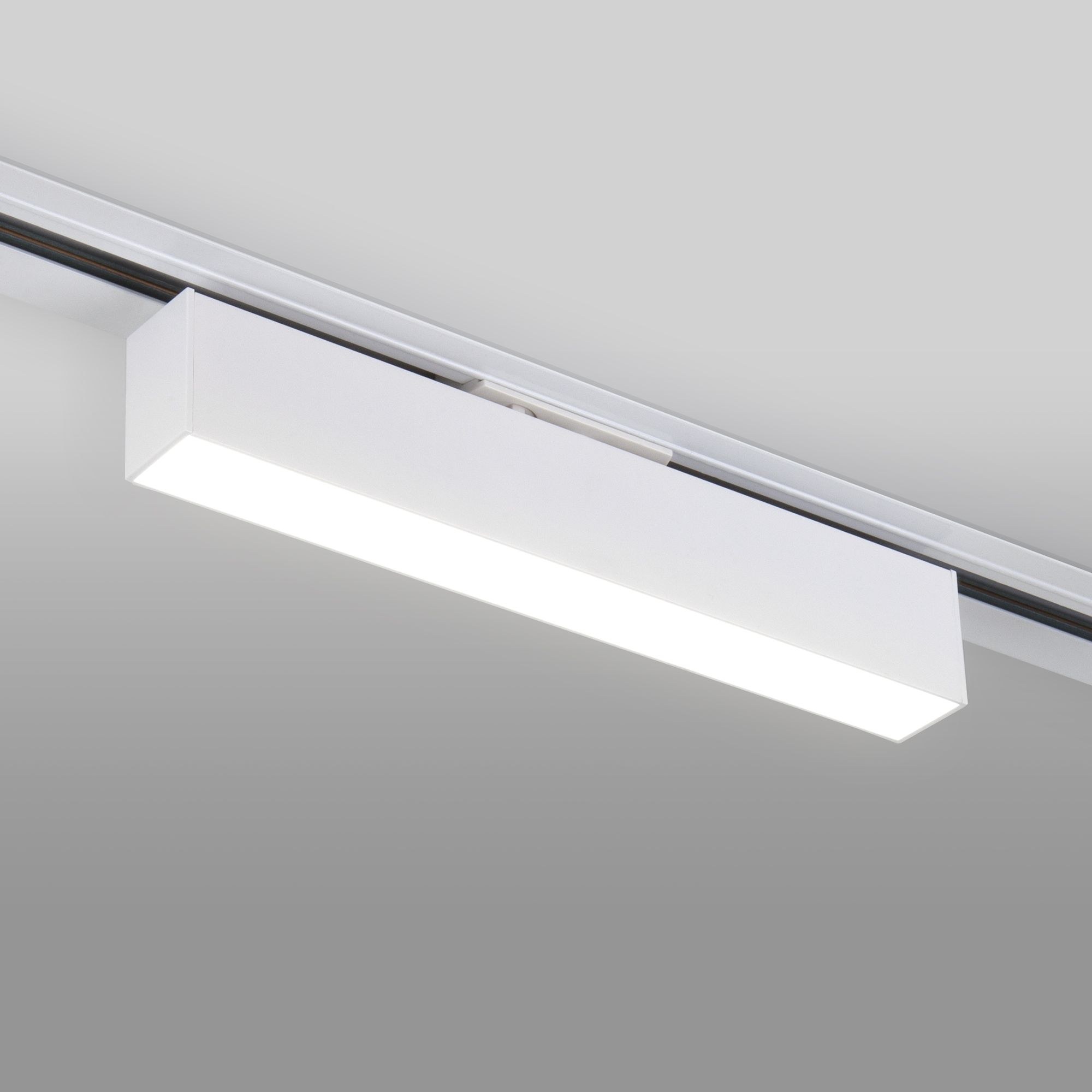 Трековый светодиодный светильник для однофазного шинопровода X-Line 10W 4200K белый матовый X-Line белый матовый 10W 4200K (LTB53) однофазный Elektrostandard