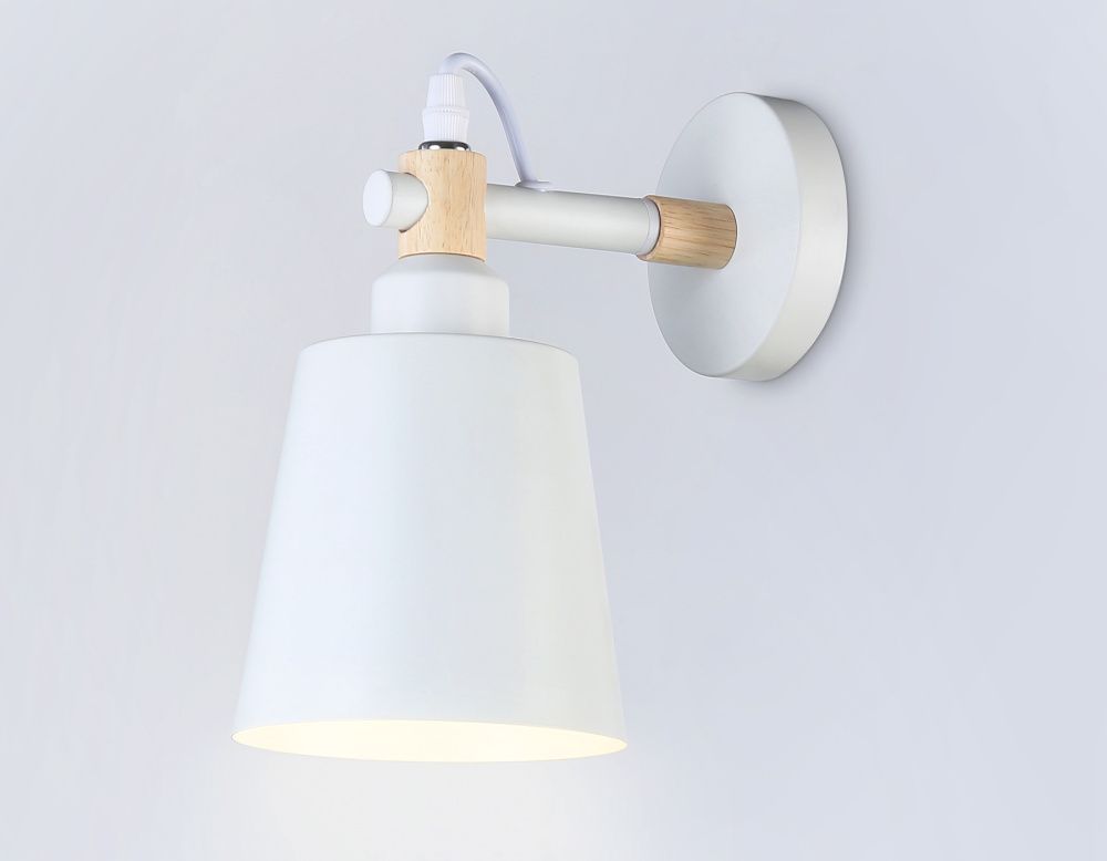 Бра со сменной лампой 23*13*19- см, 1*E27*40W, K, Ambrella Light Traditional TR82212, белый