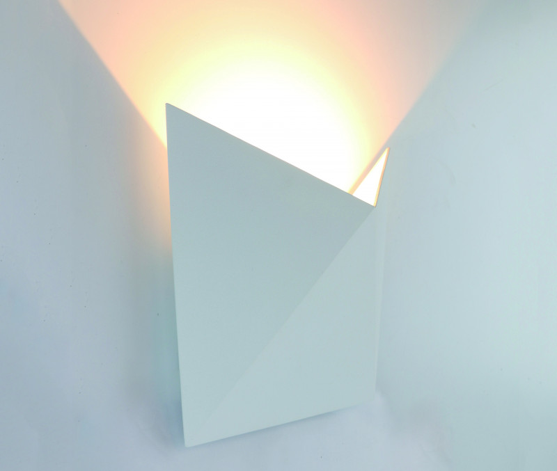 Настенный светодиодный светильник Arte Lamp Busta A1609AP-1WH, белый