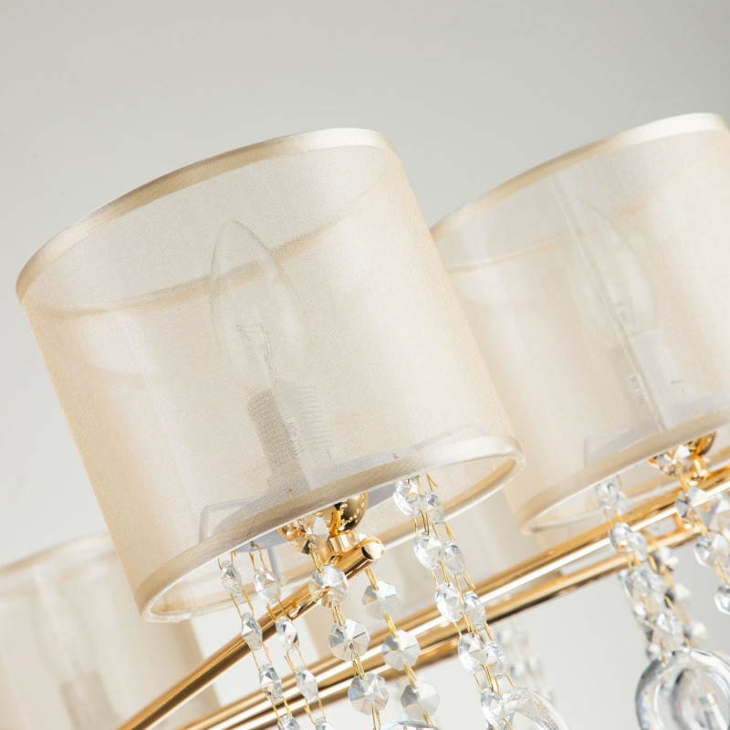 Подвесная люстра Favourite Ventus 2891-10P, D920*H460/1460, Каркас золотого цвета, плафон из органзы янтарного цвета, декоративные элементы из стекла и хрусталя