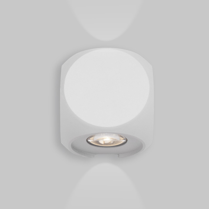 Уличный настенный светодиодный светильник Maytoni Bond Street O015WL-L4W, 4W LED, 3000K, белый