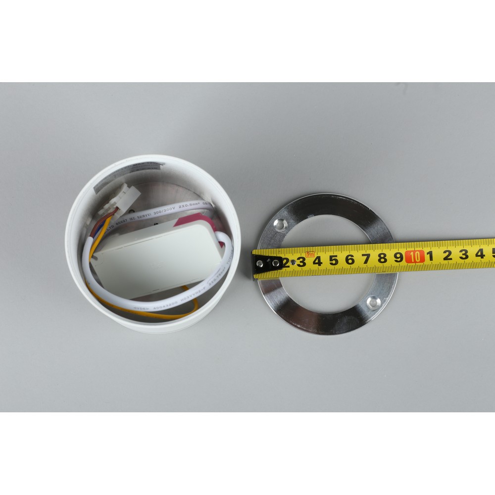 Светильник 9 см, LED 12W, 4000K Omnilux Orolli OML-101509-12 белый