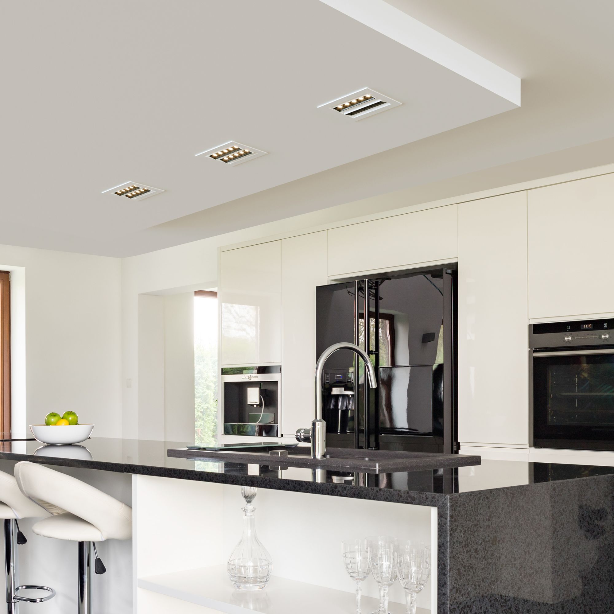 Встраиваемый точечный светодиодный светильник 9923 LED 20W 4200K белый/черный Elektrostandard