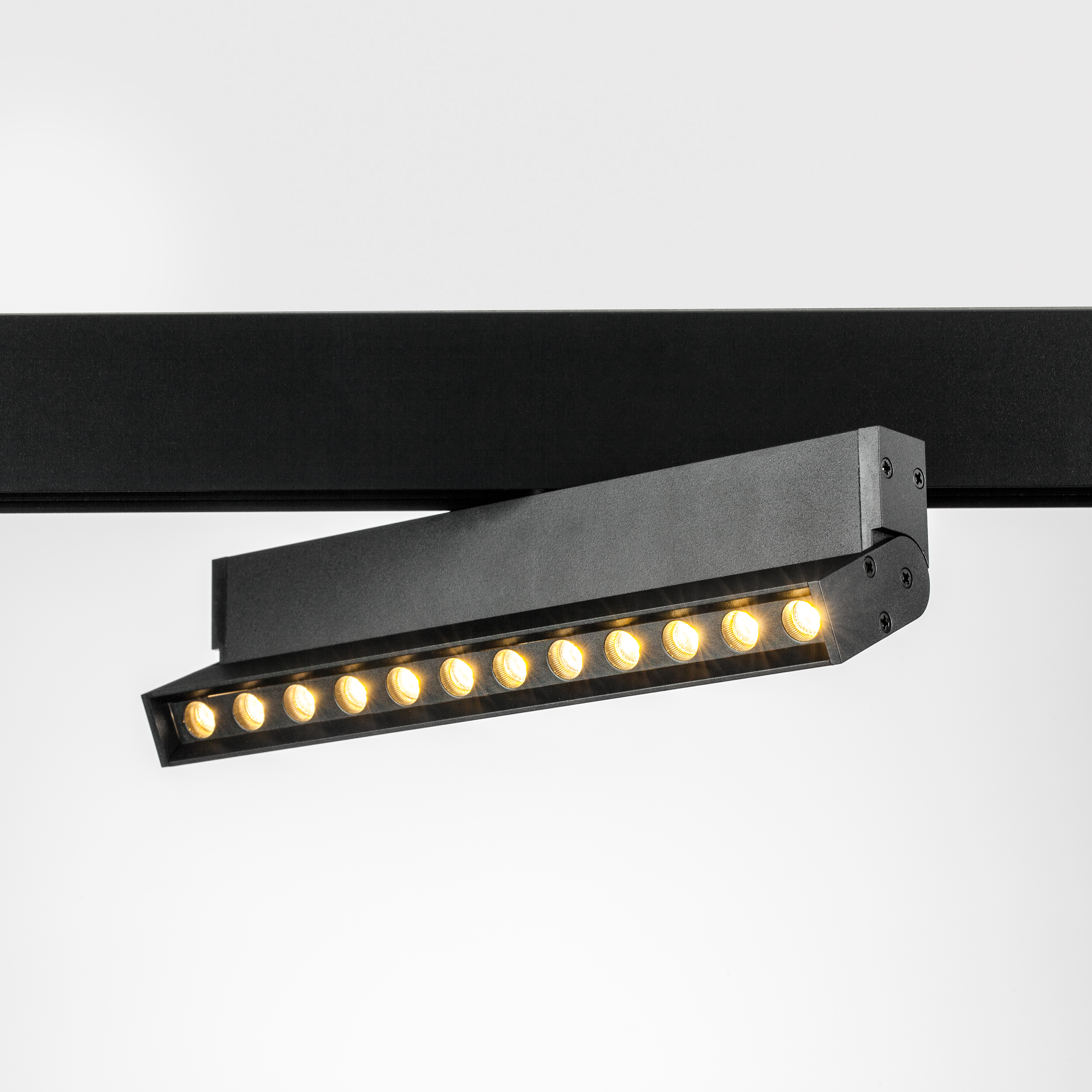 Светильник поворотный направленного света д/ трека Uno 2,2*12 см, 12W, 3000K, Lightstar Uno 259037, Черный матовый