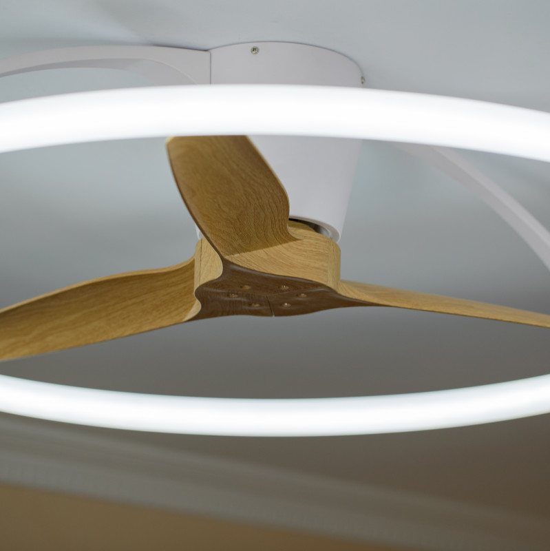 Светильник *105*26 см, LED *  75W, 3000К-6000К Mantra Nepal 7532, белый