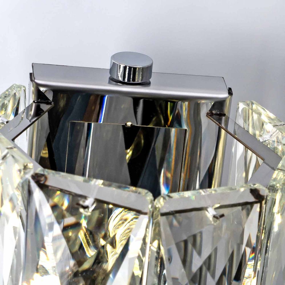 Настенный светильник 10*31 см MODELUX ML.550.03 CR хром