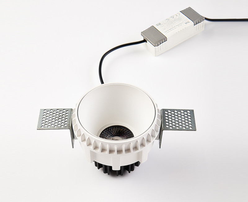Светильник 9 см, 12W, 4000K, ITALLINE IT08-8021 white 4000K, белый