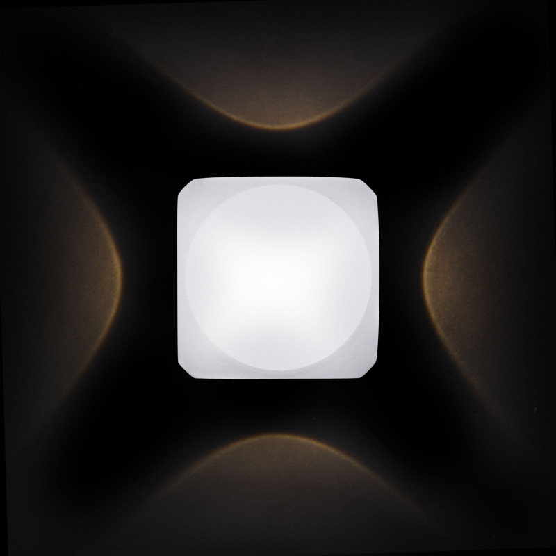 Уличный настенный светодиодный светильник Maytoni Knightsbridge O014WL-L4W, 4W LED, 3000K, белый