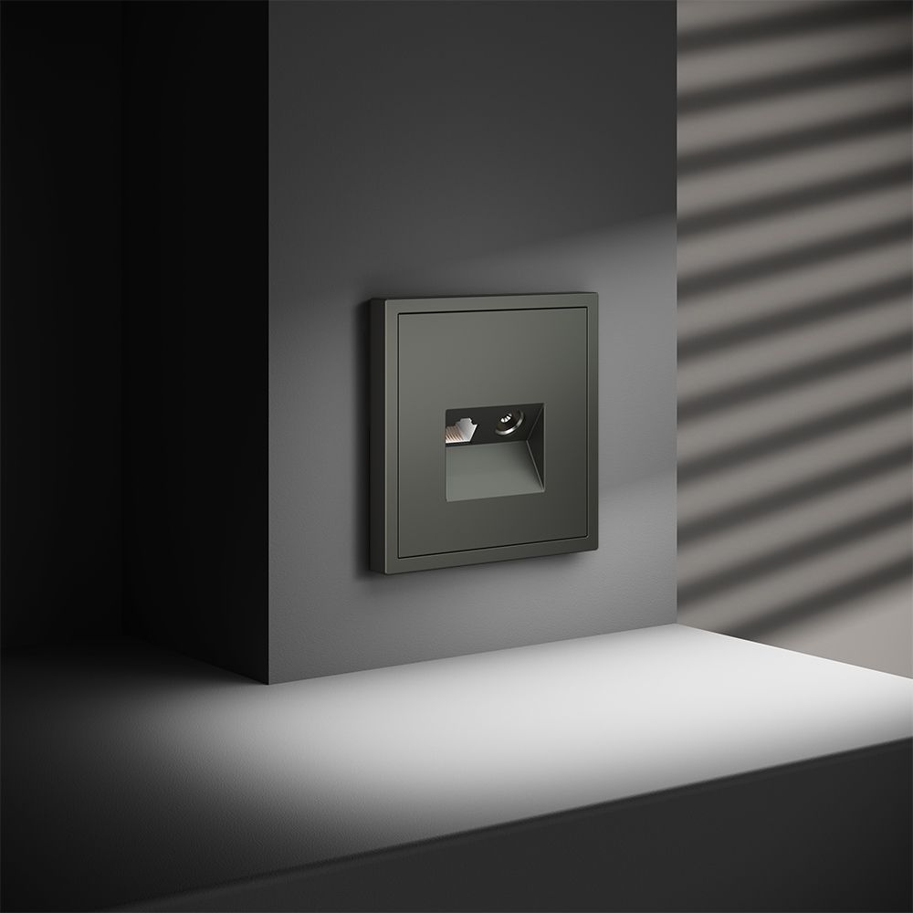 Розетка телевизионная встраиваемая TV+RJ45 кат. 6, титан Voltum S70 VLS060706, Пластик Soft touch