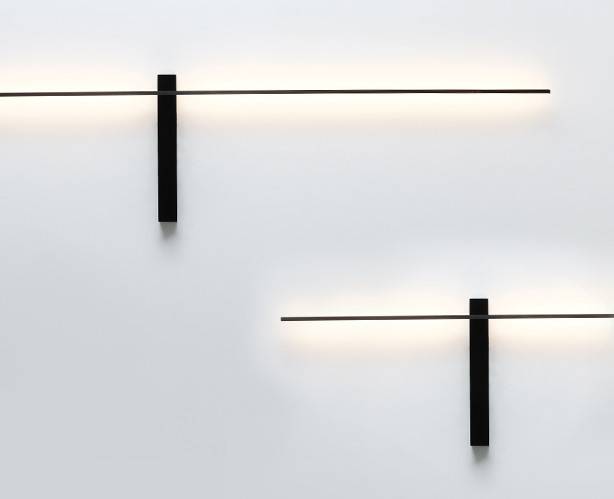 Бра 3*125,4 см, ITALLINE  IT03-1422 black