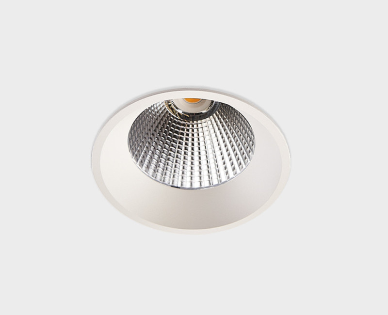 Встраиваемый светильник 7,2*5,4 см, ITALLINE  IT08-8035 white 3000K