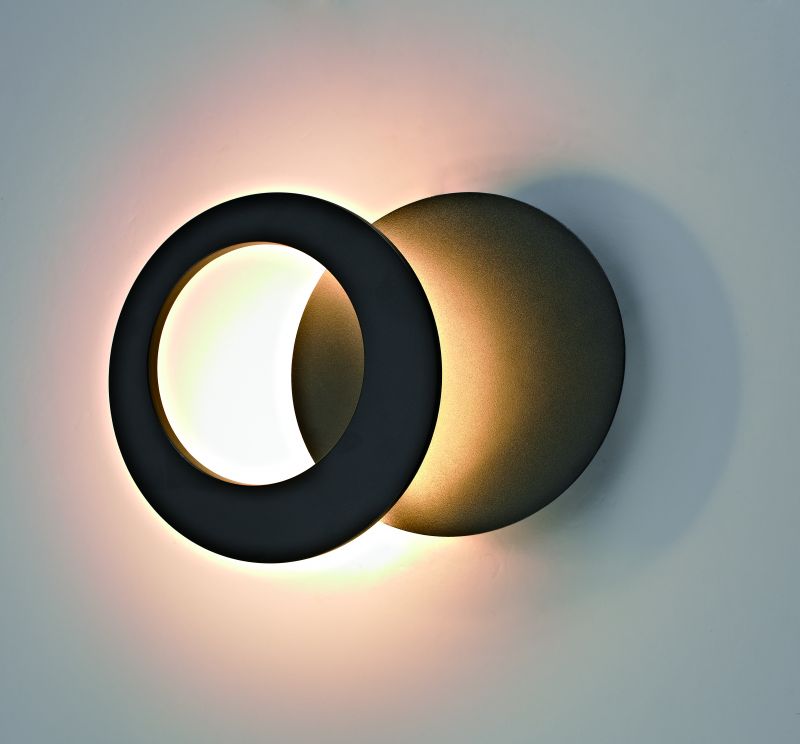 Настенный светильник 22*22 см, 15W 3000K черный Mantra Toronto 8464