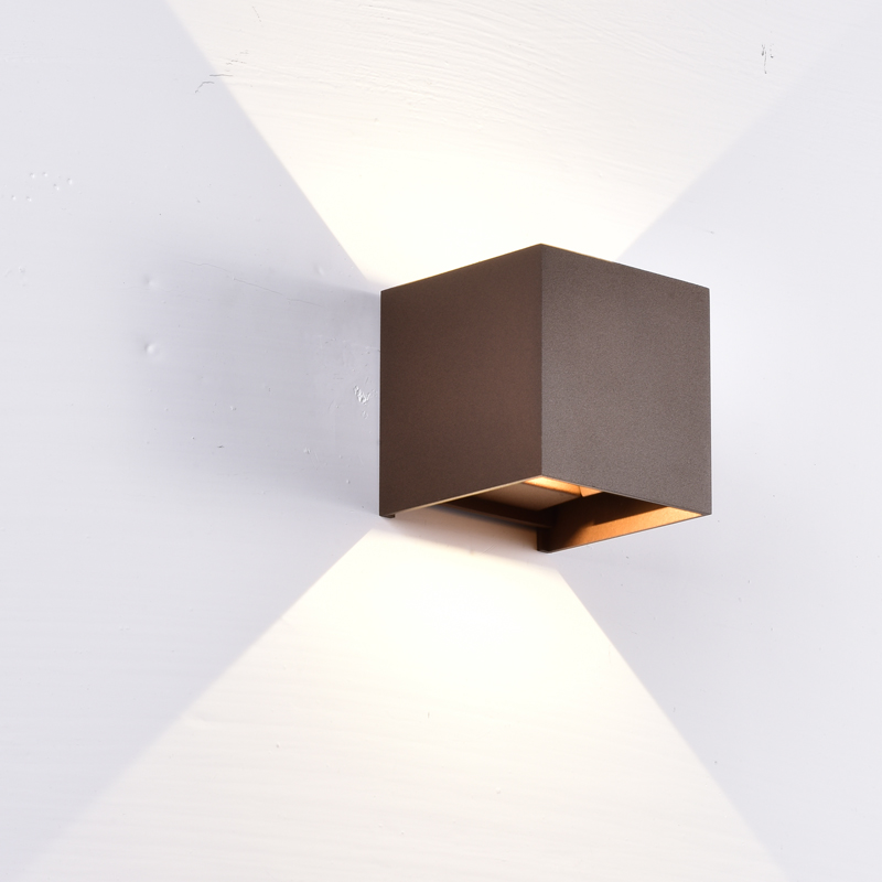 Уличный светильнык 10*10*10 см, LED 12W 2700K коричневый Mantra Davos 8602