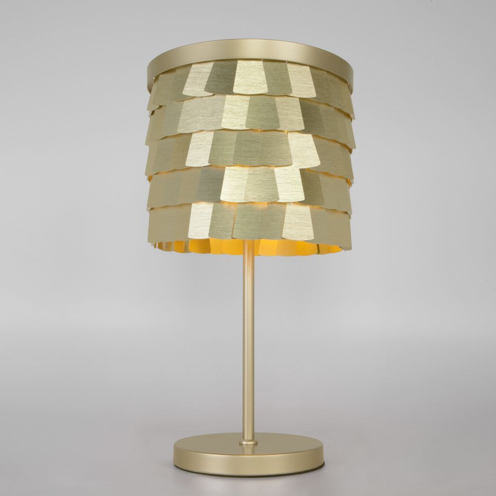Настольная лампа с абажуром 28 см Bogate's Corazza 01103/4