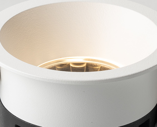 Встраиваемый светодиодный светильник влагозащищенный Italline DL 3241 white, 10W LED, 3000K, белый