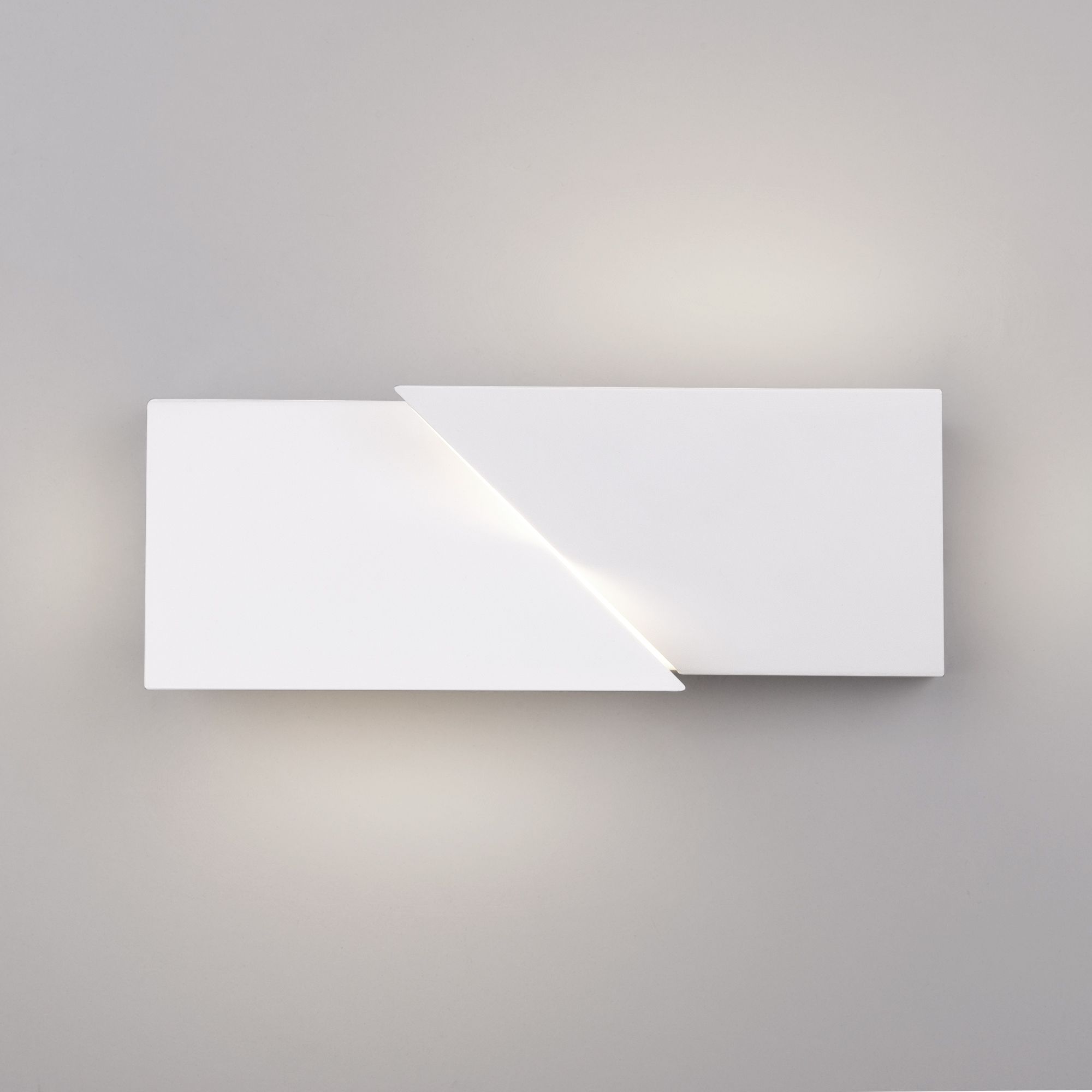 Бра Snip LED 40106/LED белый Elektrostandard