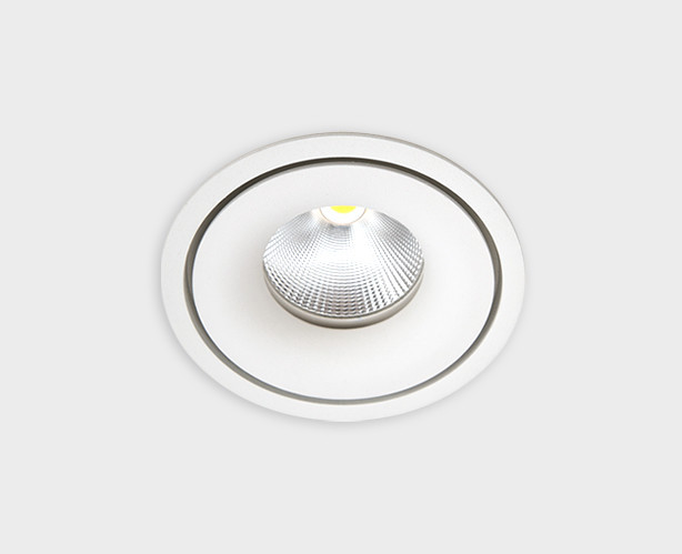 Встраиваемый светильник 7,9*6,5 см, ITALLINE  IT06-6011 white 3000K