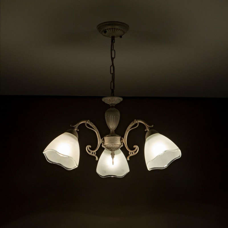 Люстра 56 см Citilux Латур CL413230 белый/золото