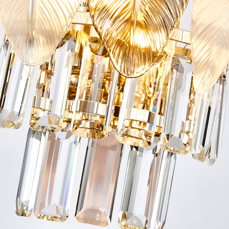 Бра Favourite Dolor 2982-2W, D160*W270*H310, золотой гальваники, декоративные лепестки из белого и серого стекла, хрусталь оригинальной прямоугольной формы высшего качества