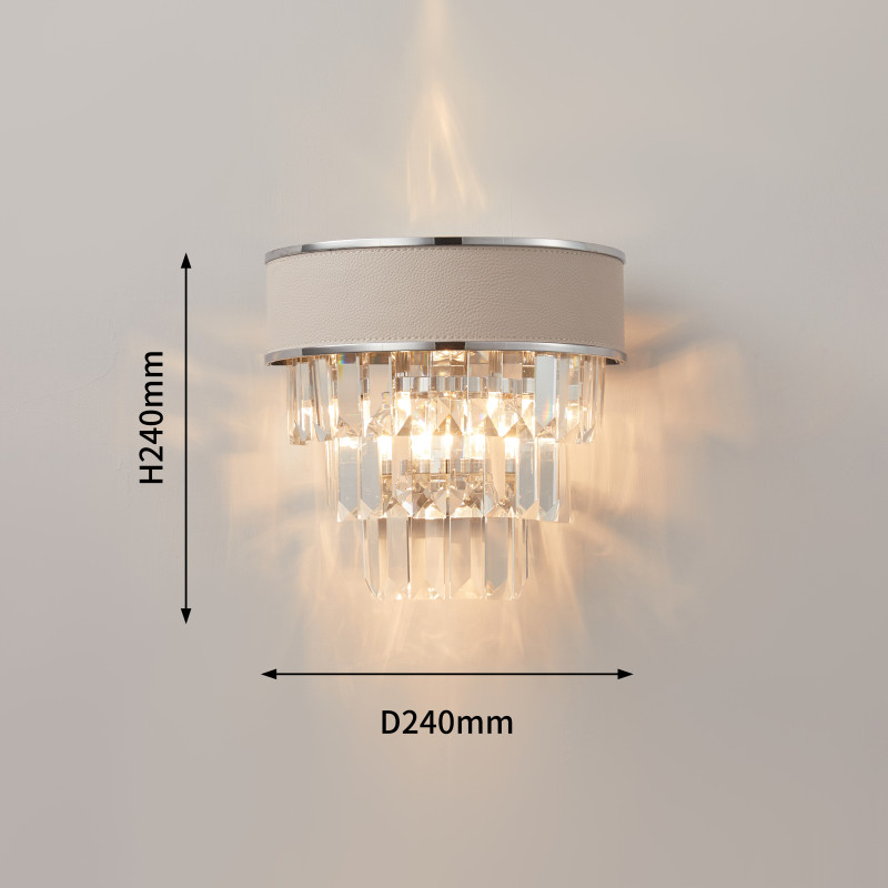 Бра Favourite Etna 2902-1W, D140*W240*H220, хром, плафон состоит из каскада хрустальных подвесок, обод светильника декорирован экокожей цвета слоновой кости