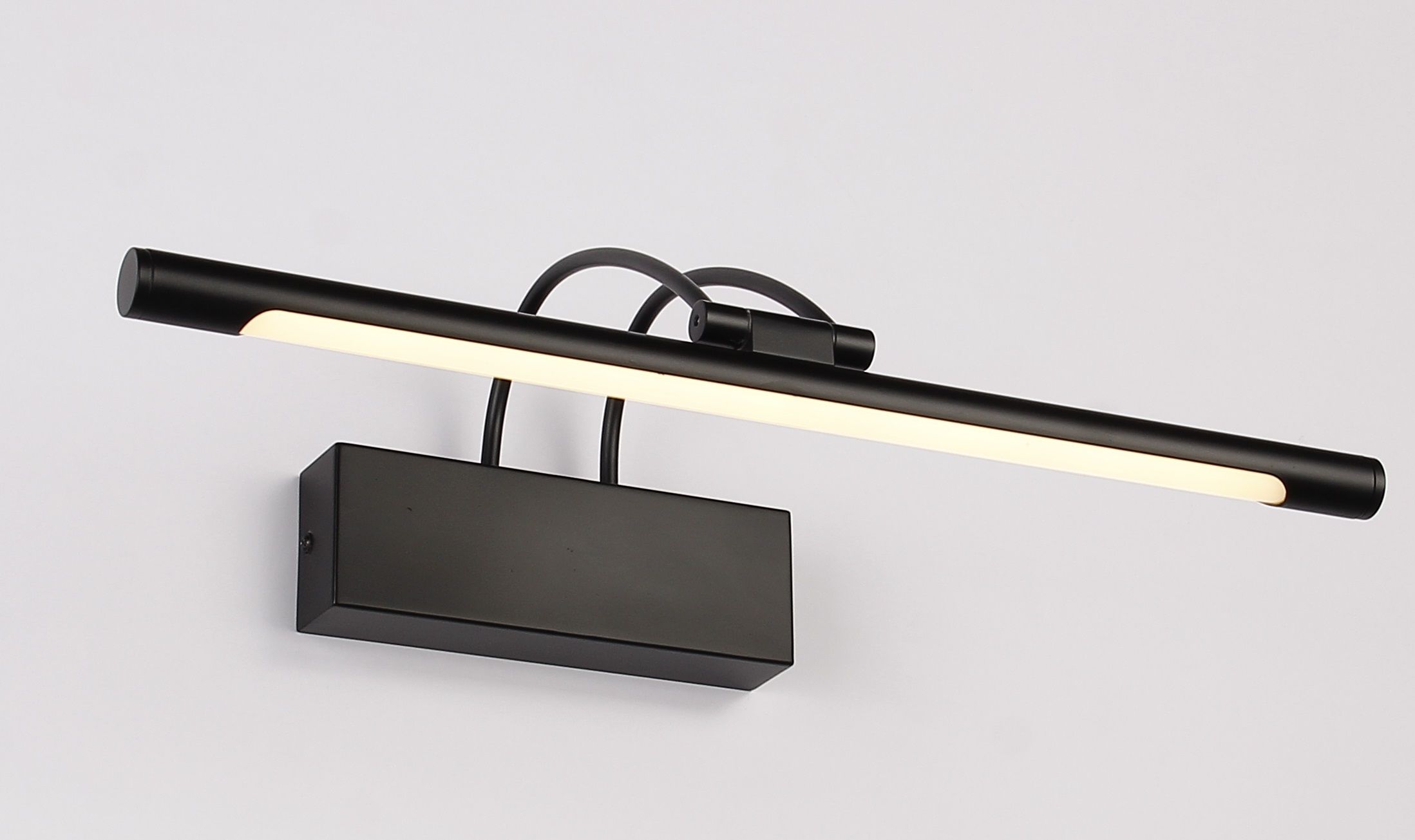 Подсветка 22*5*11 см, LED 12W 4000K черный Zortes Maestro ZRS.64703.12