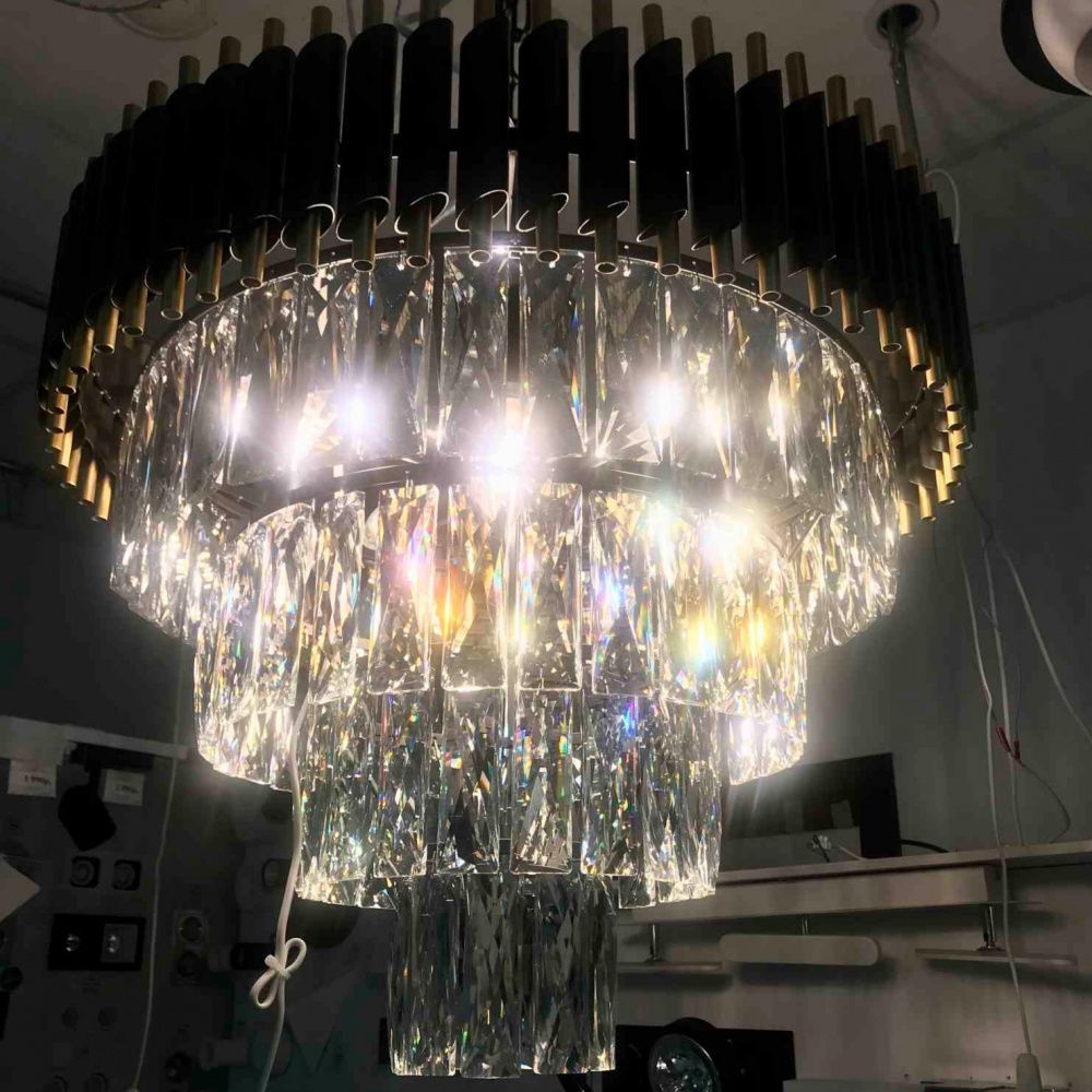 Подвесная люстра Omnilux Corleone OML-69803-08, диаметр 54 см, черный