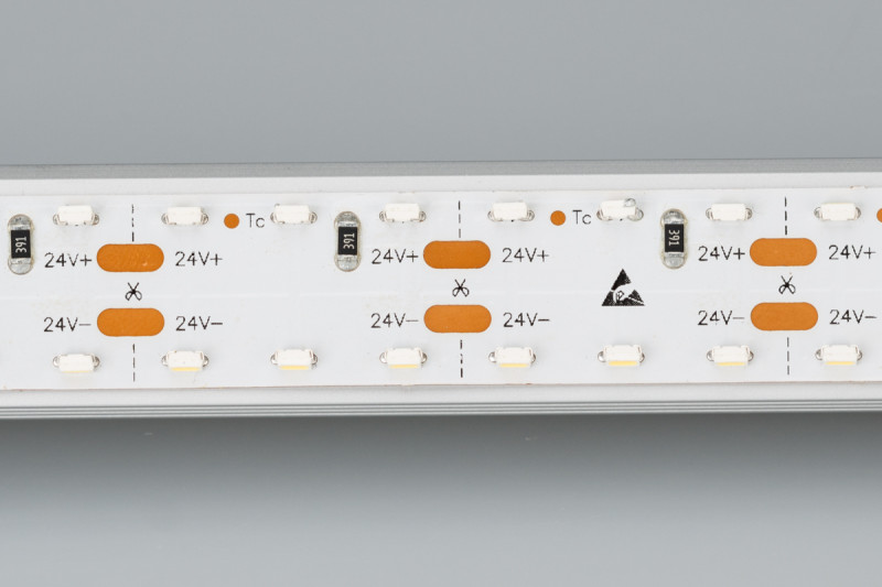 Лента RS 2-5000 24V Day4000 2x2 15mm (3014, 240 LED/m, LUX) (Arlight, 19.2 Вт/м, IP20) 024470. Цена указана за 5 метров. Продается кратно 5 метрам.