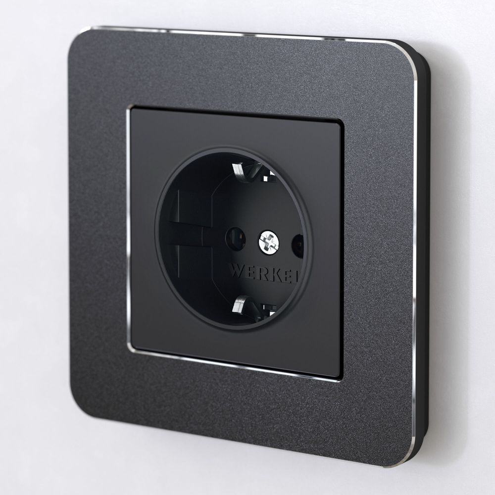 W0012608 Рамка на 1 пост Platinum черный алюминий 4690389184420