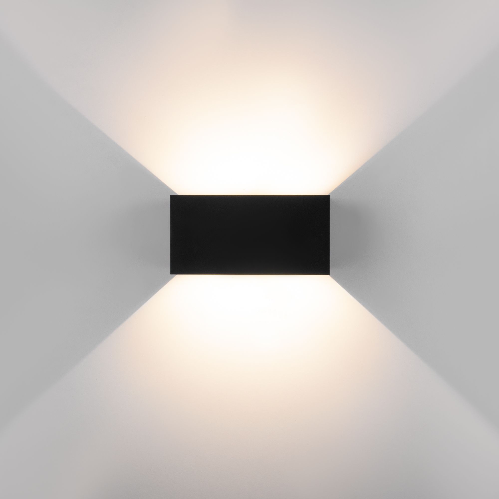 Уличный настенный светодиодный светильник WINNER DOUBLE LED IP54 35137/W черный Elektrostandard