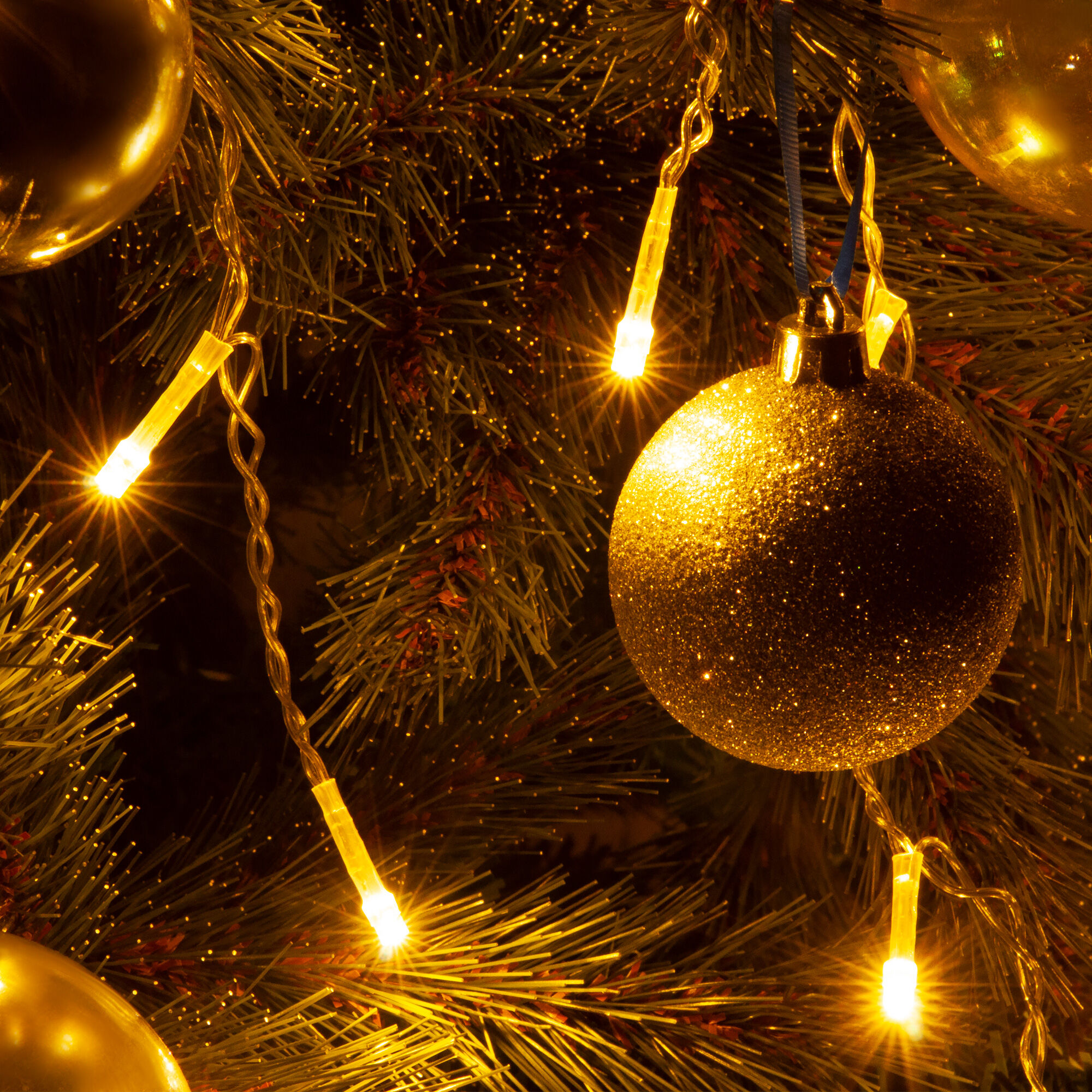 Гирлянда бахрома теплый белый 1,8*0,5М IP20 Eurosvet 100-001 100-001 теплый белый 1,8*0,5м IP20