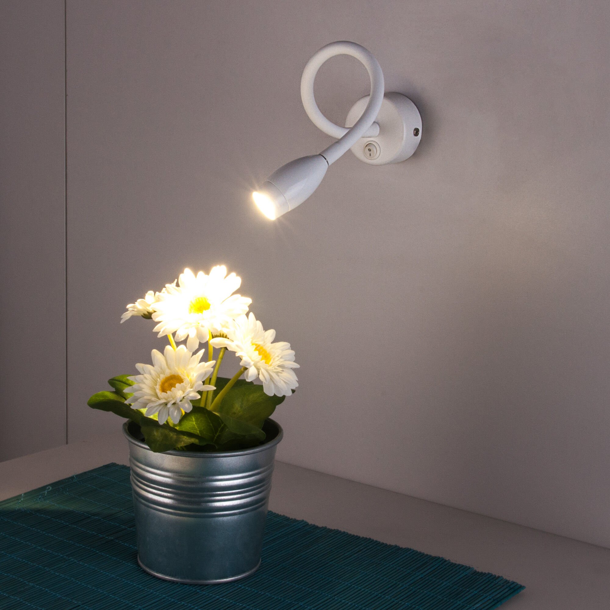 MRL LED 1116 / Светильник настенный светодиодный BAND LED белый