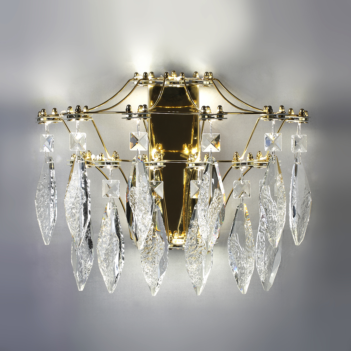 Бра 36*LED*25W, 4000К, 2250lm Odeon Light Flamenco 7000/25WL, золото