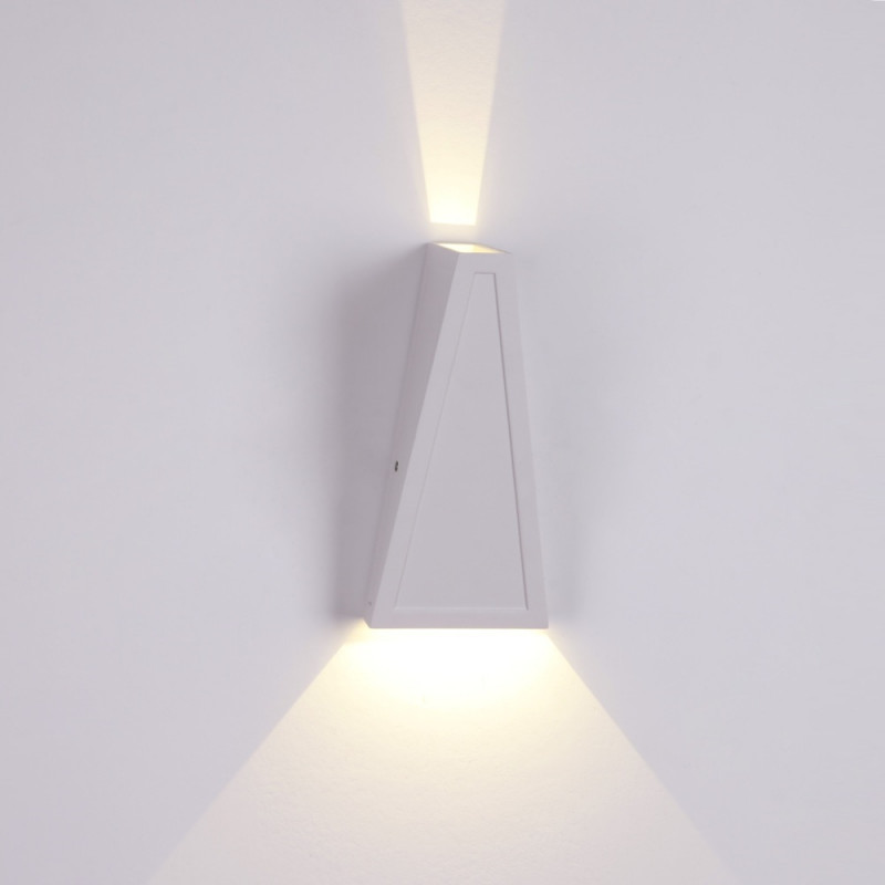 Бра 14*7 см, 2*2W, 4000K Crystal Lux CLT 225W WH Белый