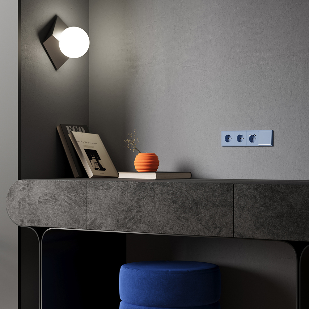 Накладка для розетки с заземлением и защитными шторками, S70, деним Voltum VLS000715