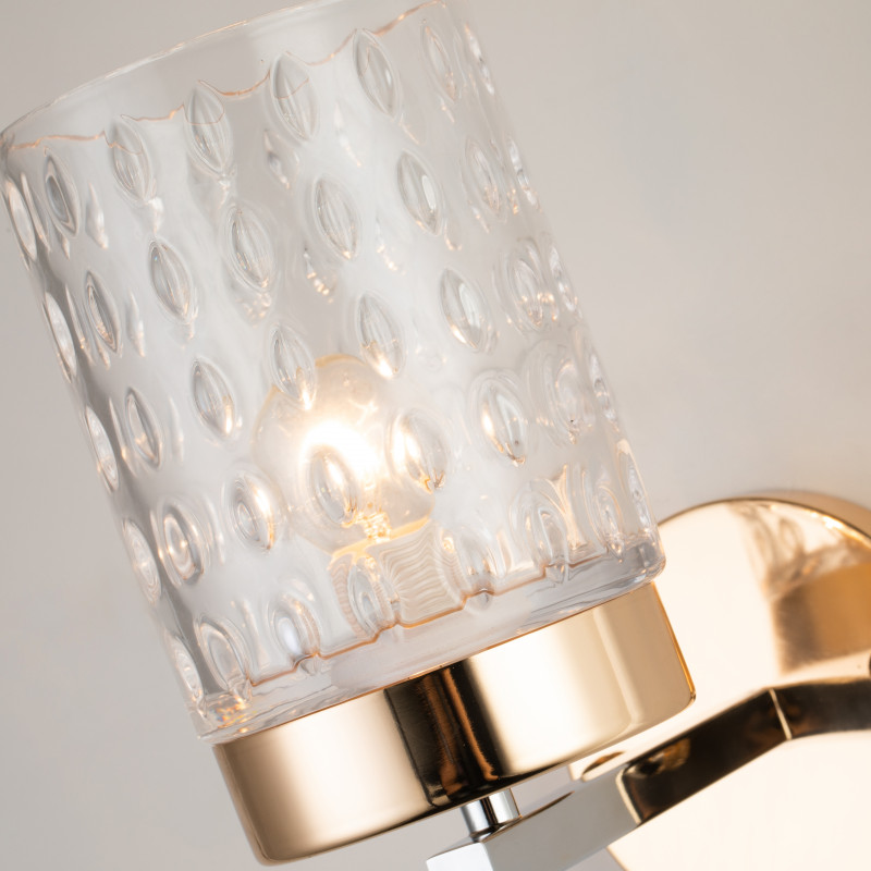 Бра Favourite Crystallus 2710-1W, D250*W125*H290, каркас светло-золотого цвета и цвета хром, плафон из узорного стекла