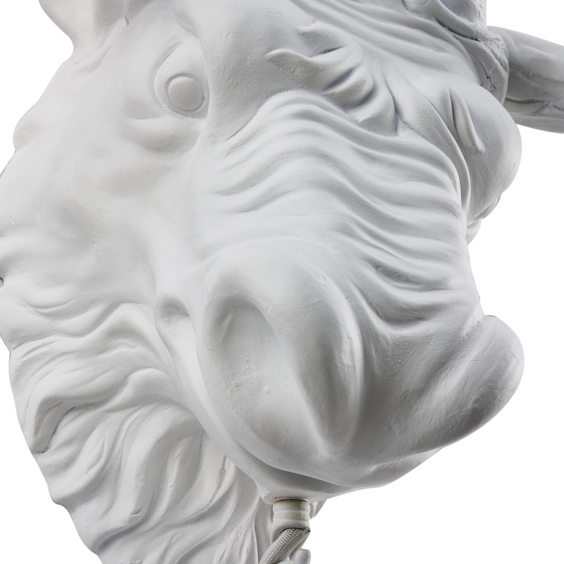 Уличный светильник Favourite Bison 4000-1W, D225*W360*H595, каркас белого цвета, плафон из прозрачного узорного стекла