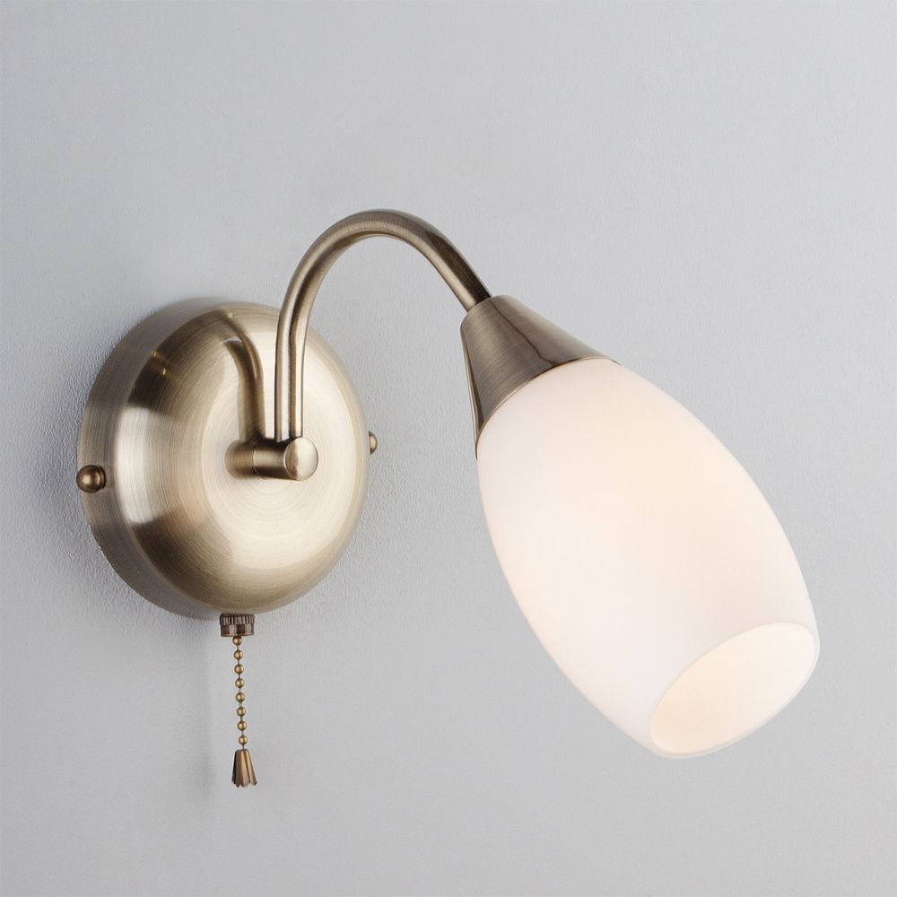 Бра со стеклянным плафоном 25 см Eurosvet Ginevra 30280/1 античная бронза