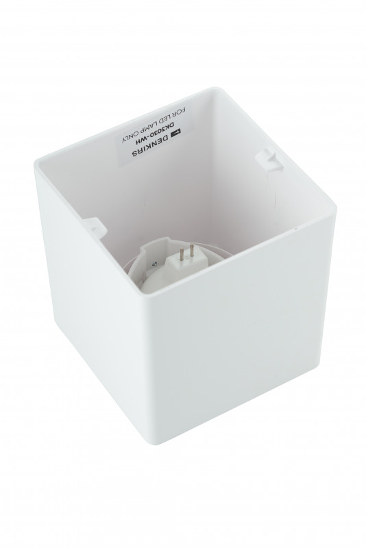 Светильник 9*9 см, MR16(G5,3) 10W, Denkirs DK3030-WH белый