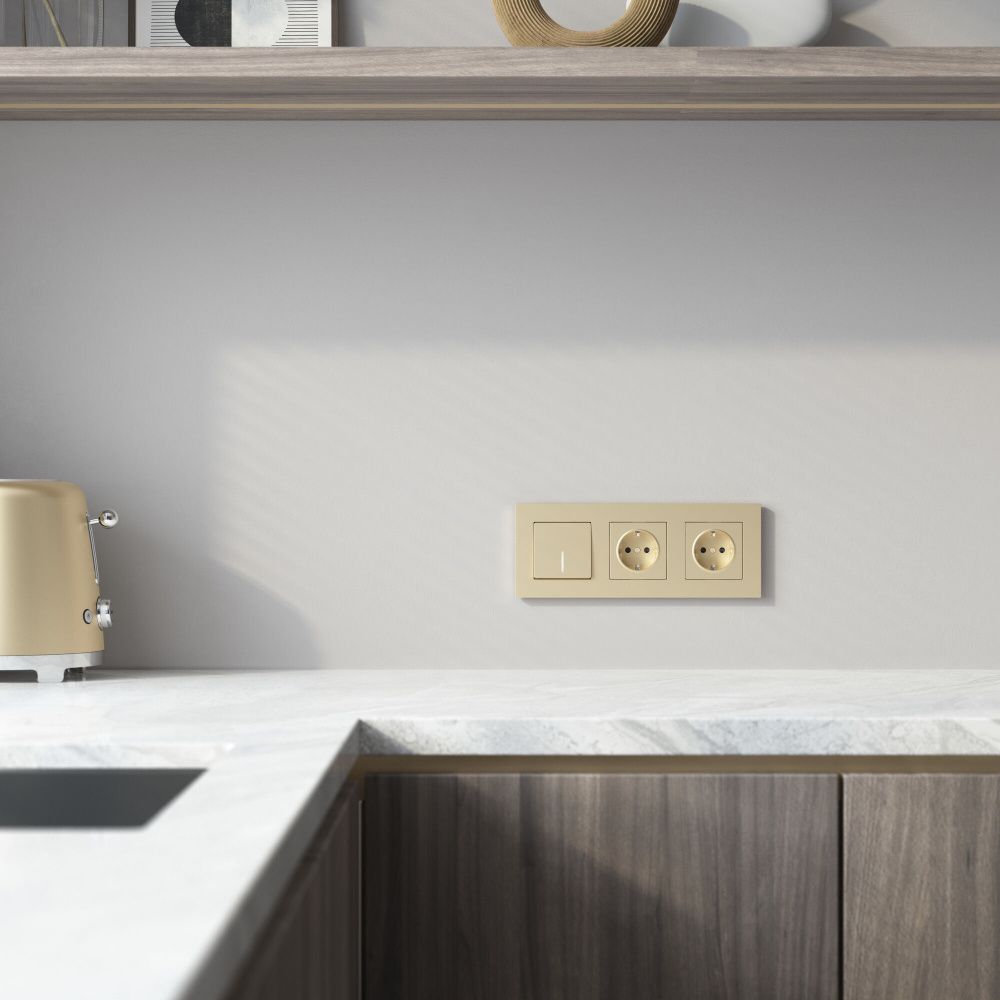 W0032911 Рамка на 3 поста Slab, шампань софт Werkel, 4690389218422