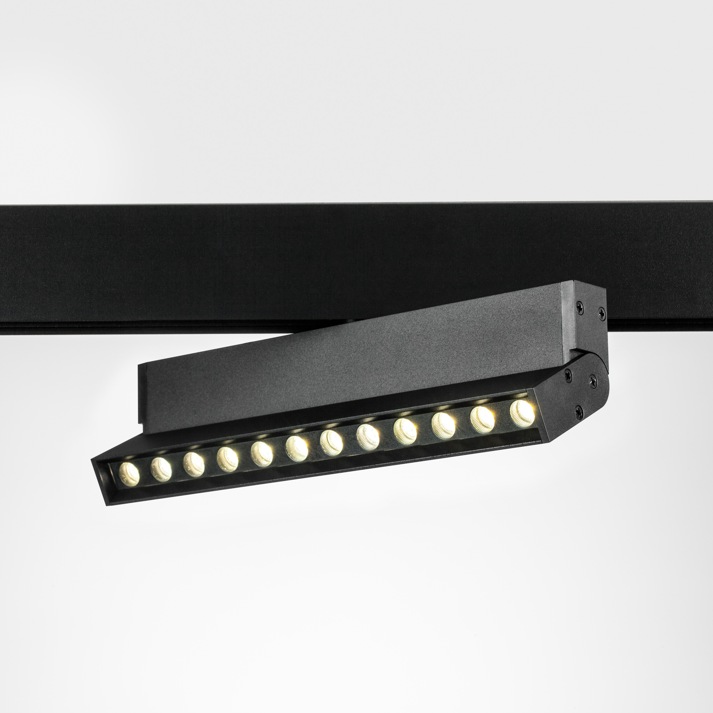 Светильник поворотный направленного света д/ трека Uno 2,2*12 см, 12W, 4000K, Lightstar Uno 259047, Черный матовый